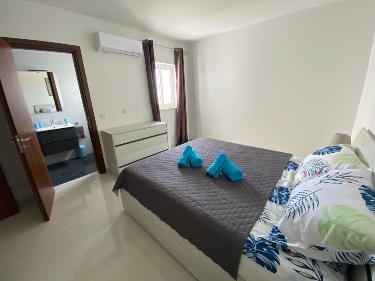 Sunshine Apartments Mellieha - Modern Three Bedroom Apartment - Apt No 1 ภายนอก รูปภาพ